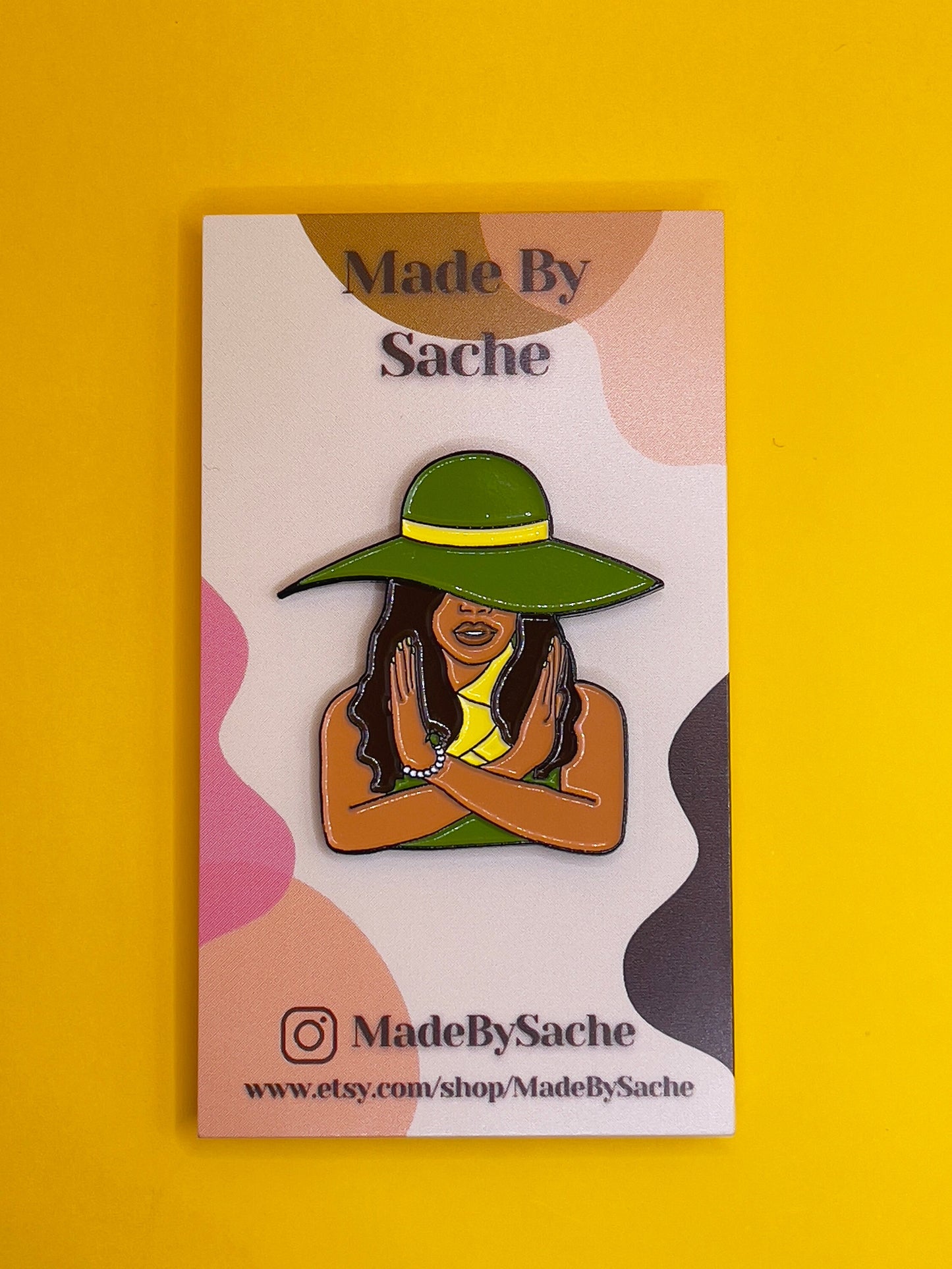 Chi Eta Phi Sorority Pin | Woman of Chi Pin! | Chi Eta Phi Accessories | Enamel Pin | Green and Yellow